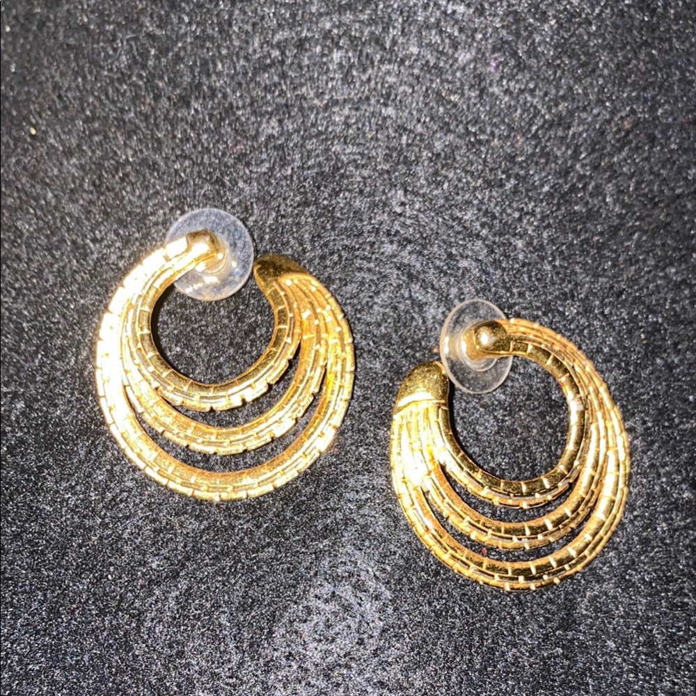 Vintage Gold Layered Hoop Earrings
